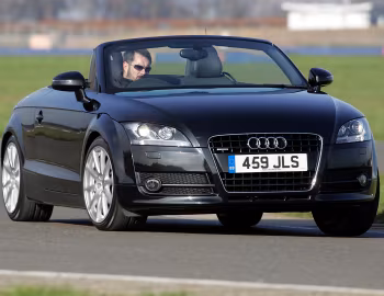 Audi TT Roadster [UK-spec] (8J) '2007–10