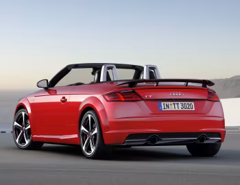 Audi TT Roadster S line competition [Worldwide] (8S) '2016–18
