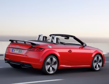 Audi TT Roadster S line competition [Worldwide] (8S) '2016–18