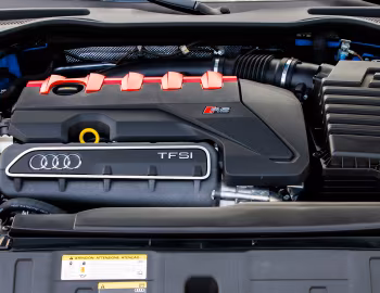 Sotto al cofano Audi TT RS Coupé [Latam] (8S) '2020–23