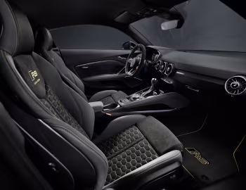 Інтэр'ер Audi TT RS Coupé "iconic edition" [EU-spec] (8S) '2022–23