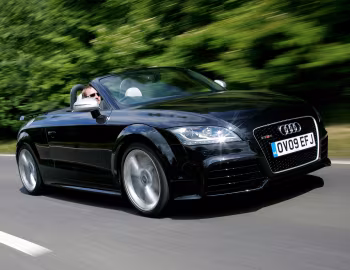 Audi TT RS Roadster [UK-spec] (8J) '2009–14