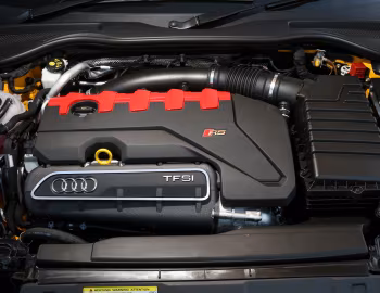 Bajo el capó Audi TT RS Roadster [Australia] (8S) '2017–19