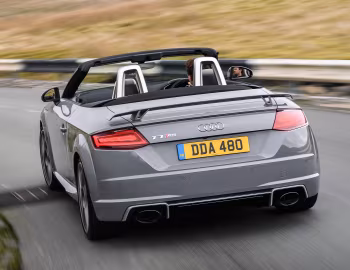 Audi TT RS Roadster [UK-spec] (8S) '2016–19