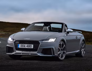 Audi TT RS Roadster [UK-spec] (8S) '2016–19