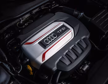 Bajo el capó Audi TTS Coupé [Worldwide] (8S) '2018–23