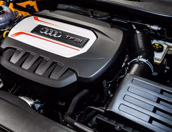 Bajo el capó Audi TTS Coupé [Latam] (8S) '2016–19