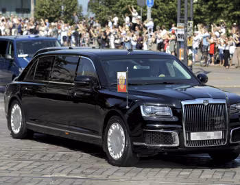 Aurus Senat Limousine L700 (412312) '2017–24