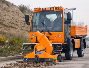 AUSA M 300 H '2008–18