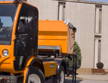 AUSA M 250 H '2005–????