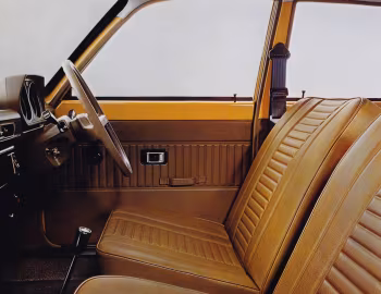 Інтер'єр Austin Allegro 1100 De Luxe 4-door [UK-spec] '1973–75