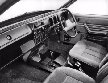 Інтер'єр Princess 2 2000 HLS [UK-spec] '07.1978–11.1981