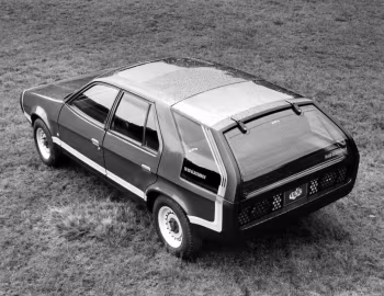 Triplex 10-20 Glassback Concept by Ogle '1978