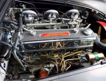 Under the hood 1962 Austin Healey 3000 BN7 [North America] '1961–62
