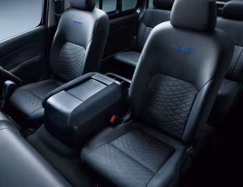 Інтер'єр Autech Nissan Caravan '2022–н.ч.