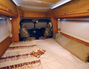 Interior Auto-Sleepers Northants (Br.906) '2010–13