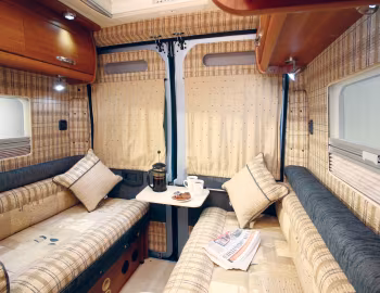 Interior Auto-Sleepers Dorset EL '2010–13