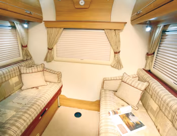 Interior Auto-Sleepers Lancashire EL '2010–13