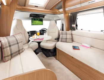 Interior 2015–pr. Auto-Trail Apache 632 '2014–pr.