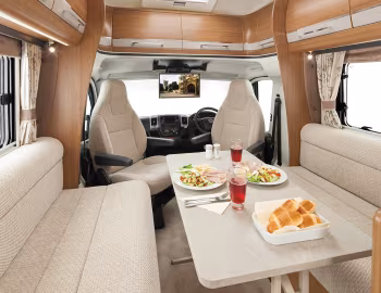 Interior 2015–pr. Auto-Trail Frontier Dakota '2014–pr.