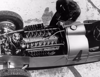 Bajo el capó Auto Union Typ C '1936–37
