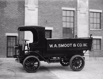 Autocar COE Truck
