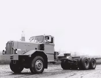 Autocar DC10366S-OH