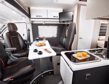 Interior 2015 Autocruise Carrera4 '2014–15