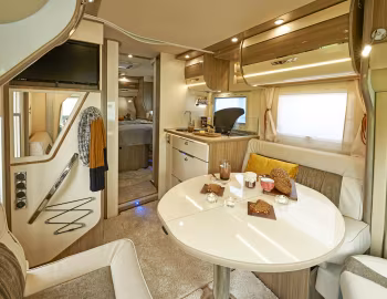 Interior 2019–21 Autostar P693LC Lift Passion '2018–21
