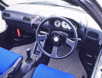 Торпедо Autozam AZ-1 (PG6SA) '10.1992–09.1995