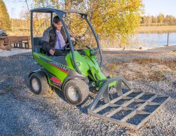 Avant 225 '2016–pr.