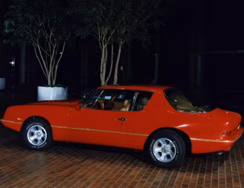 Avanti Coupe '1982–91