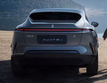 Avatr 11 '2022–24