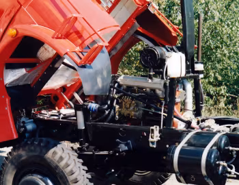 Under The Hood Avia A31T 6×6 Tanker '1993–97
