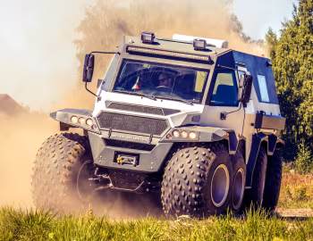 Шаман 8×8 (AR-3983) '2013–至今