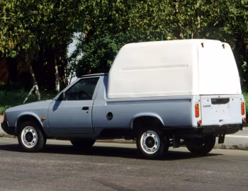 Москвич-2335 '1988–2001