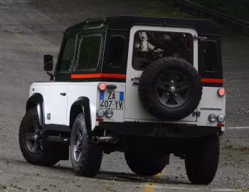 Aznom Land Rover Defender 90 '2010
