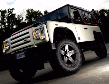 Aznom Land Rover Defender 90 '2010