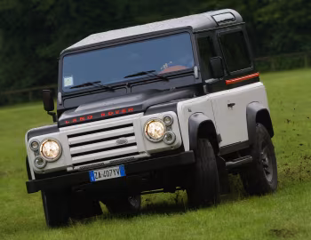 Aznom Land Rover Defender 90 '2010