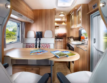 Interior 2014 Bailey Approach Compact 520 '2013–14