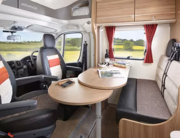 Interior 2015–18 Bailey Approach Advance 615 '2014–18
