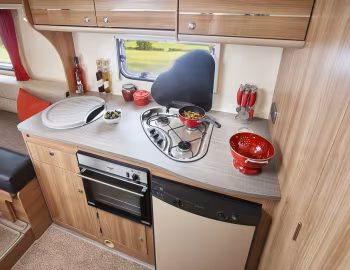 Interior 2015–18 Bailey Approach Advance 635 '2014–18