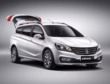 Baojun 310W '2017–18