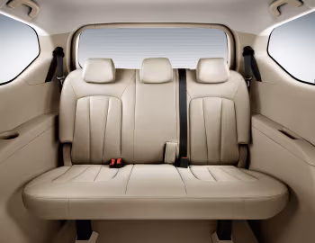 Интерьер Baojun 730 '2014–15