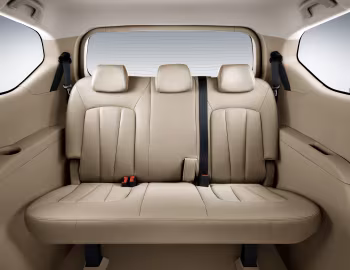 Интерьер Baojun 730 '2014–15