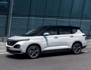Baojun RM-5 '2019–21