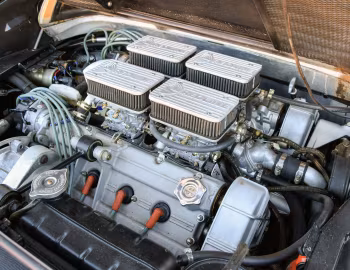 Под капотом Ferrari 308 GTS by Barris Kustom (#23163) '1978