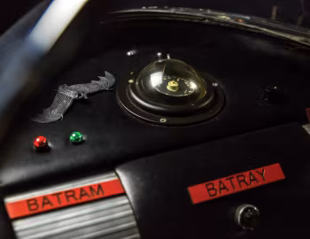 Интерьер Batmobile '1966