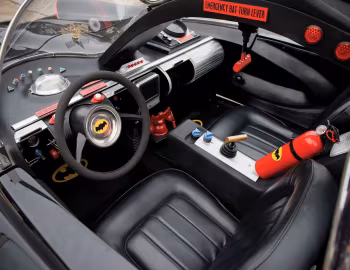 Интерьер Batmobile '1966
