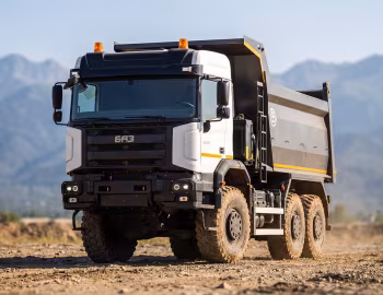 БАЗ S32A51 '2025–至今